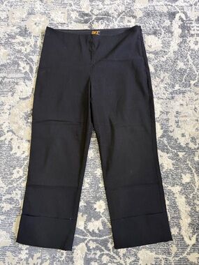 Dex Women’s Black Ankle Cropped Straight Pants